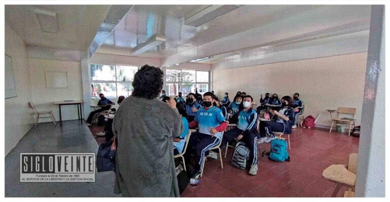 En el cierre del ciclo escolar 2021-2022, la SEE informa que más del 98 por ciento de las escuelas en Michoacán tienen clases normales