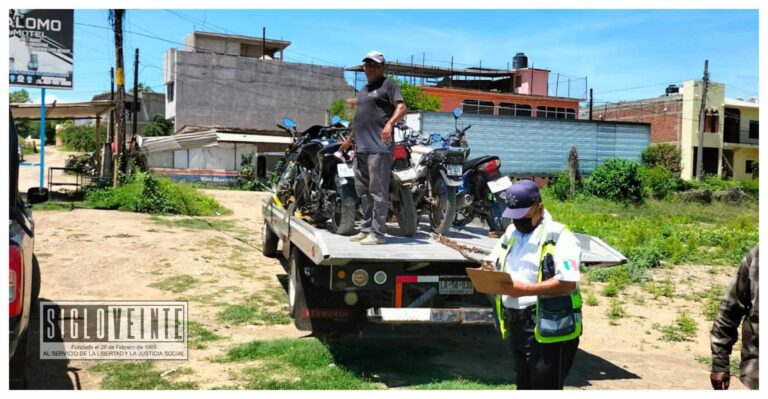 Continúa el “Operativo Relámpago Polarizado” para autos y validar el uso obligatorio del casco en motociclistas de Huetamo