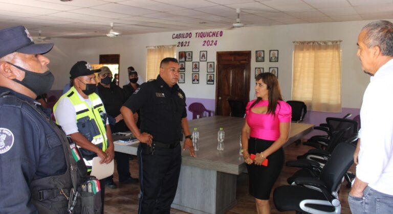 Ayuntamiento de Tiquicheo y Tránsito Estatal realizan acciones para el mejoramiento vial en el centro