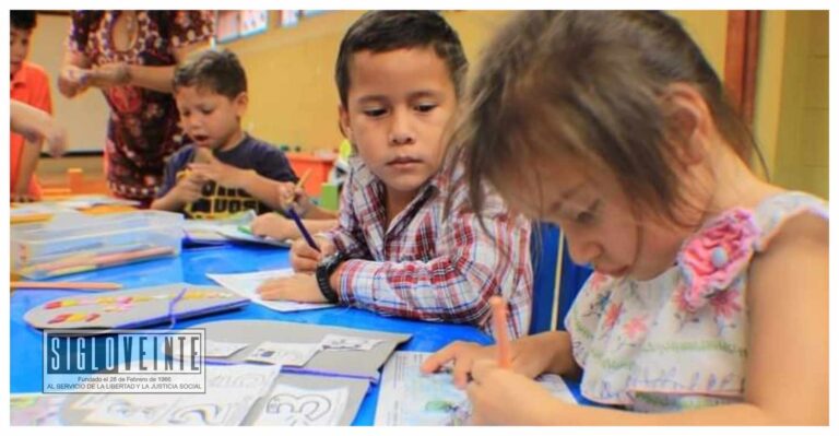 Hoy lunes regresan a las aulas más de 959 mil alumnos de inicial, preescolar, primaria y secundaria en Michoacán