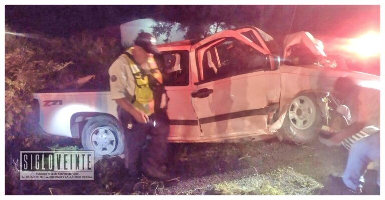 Conductor de Zirándaro muere cerca de DIPASA al volcarse la camioneta en que viajaba