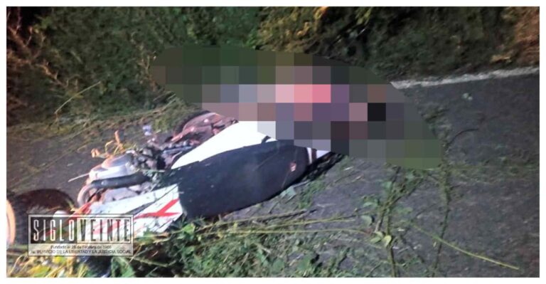 Conductor de moto muere en la carretera a Tiquicheo, se encuentra en calidad de desconocido
