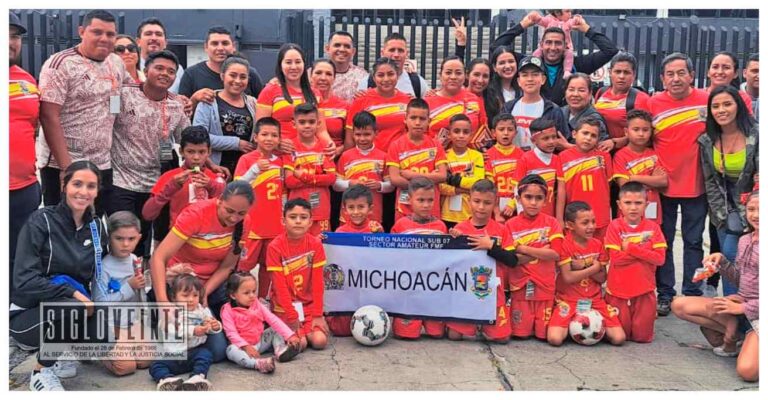 Selección de Huetamo representando a Michoacán, obtuvo el tercer lugar en el Torneo Nacional de Futbol Sub-7 realizado en la Ciudad de México