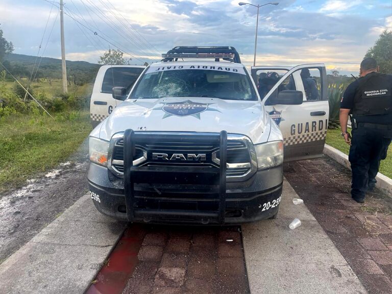 Guardia Civil y policías municipales repelen agresión