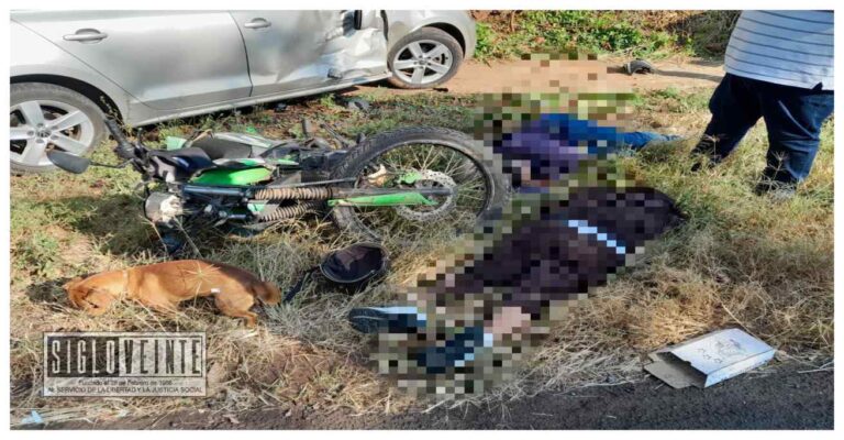 Choque entre moto y auto deja dos heridos en Zirimicuaro, chofer del coche es un menor de edad