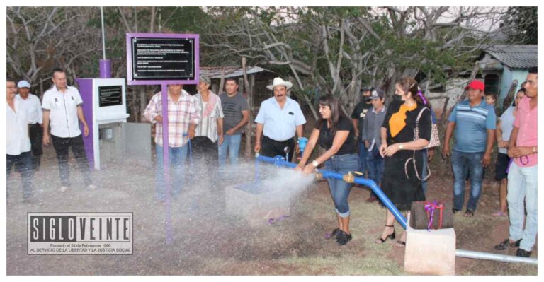 Inaugura la alcaldesa de Tiquicheo la ampliación de red de agua potable en El Ushiel