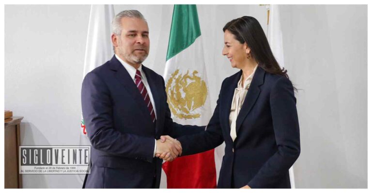 Nombra el gobernador a Gabriela Molina Aguilar, como nueva titular de la Secretaría de Educación
