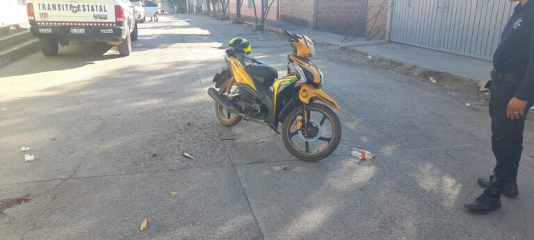 Por conducir moto en estado de ebriedad, sujeto resulta con lesiones en Huetamo