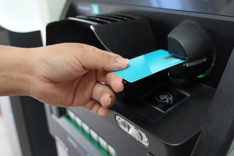 Informa la Secretaría de Educación de Michoacán que lleva más de 61 mil trabajadores tarjetizados