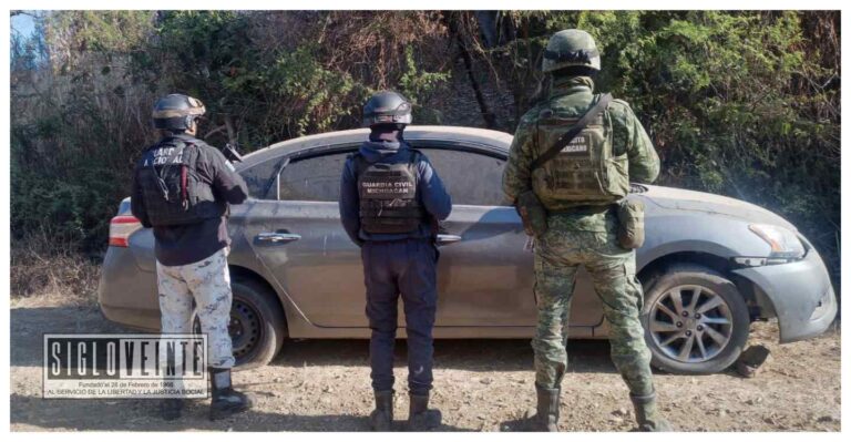 La SSP, SEDENA y GN aseguran vehículo robado en Susupuato