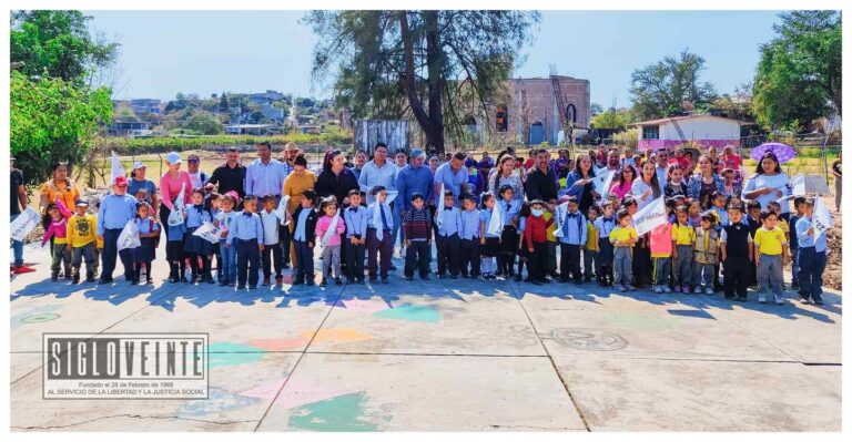 Arranca alcalde de Juárez la construcción de un domo en la cancha del jardín de niños de la comunidad de Parícuaro