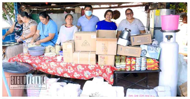 Ayuntamiento y DIF de Huetamo entregan apoyos para la instalación de un comedor en el fraccionamiento Divino Niño II