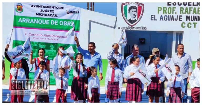 Cornelio Ríos pone en marcha la construcción de techumbre en la cancha de usos múltiples en la Escuela Primaria Rural Profr. Rafael Ramírez Castañeda