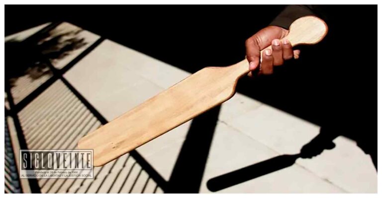 Servidor público de Chucándiro golpea a mujer policía con tabla de madera, ya fue vinculado a proceso