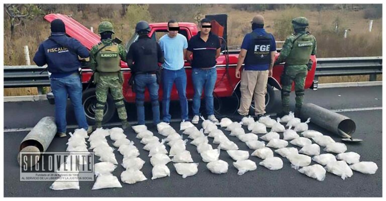 Decomisan autoridades 81 millones de pesos en “cristal” en la autopista Pátzcuaro-Cuitzeo