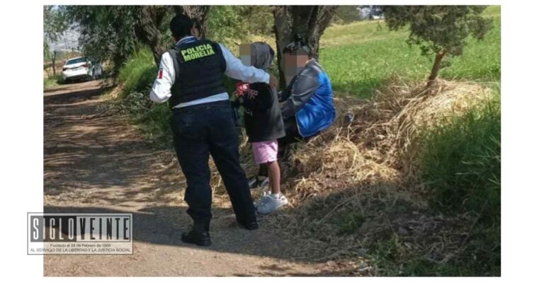 Madre desnaturalizada le venda los ojos a su hija de 8 años y la abandona en un paraje de Morelia