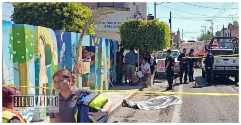 Abuelito muere al ser atropellado en la carretera Morelia-Zinapécuaro, el conductor venía huyendo de otro choque