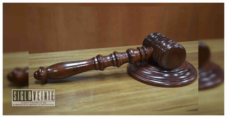 Dan 104 años de prisión a 2 por el secuestro de madre e hijo en Lázaro Cárdenas
