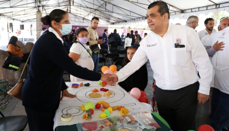 La SSM y Bienestar Michoacán llevan Feria de la Salud a Pátzcuaro