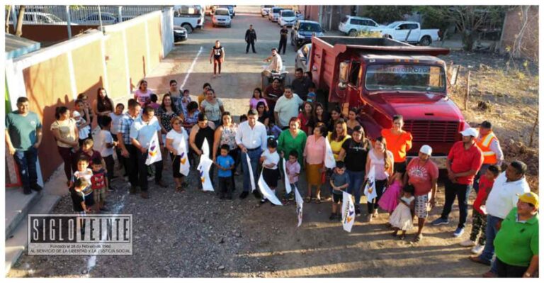 Pablo Varona y su equipo de trabajo, dan resultados a la sociedad con el inicio de la pavimentación de vialidad