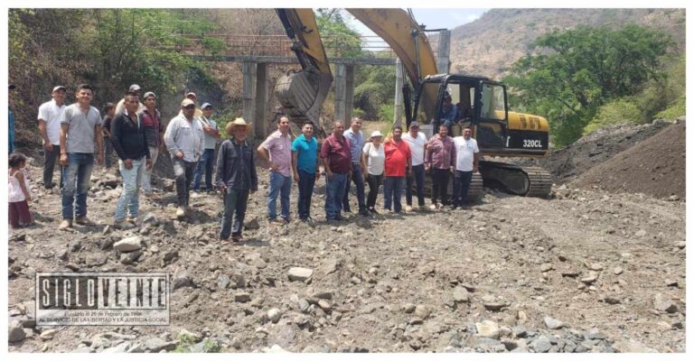 Ayuntamiento de Nocupétaro da inicio al desazolve de la Presa de Las Trojes para beneficiar a los sectores ganadero y campesino