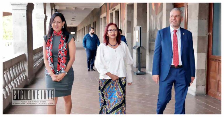 Bedolla y SEP revisan agenda conjunta y federalización de la nómina educativa