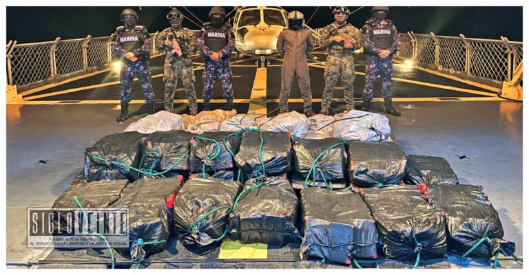 La Marina detiene a seis y decomisa mil 475 kilos de cocaína en costas del puerto de Lázaro Cárdenas