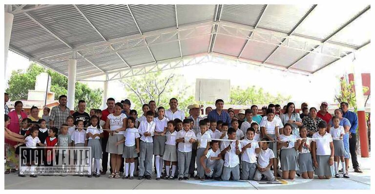 Respaldando la educación: Pablo Varona entrega techumbre en la Escuela Primaria Lic. Benito Juárez de Estimucha