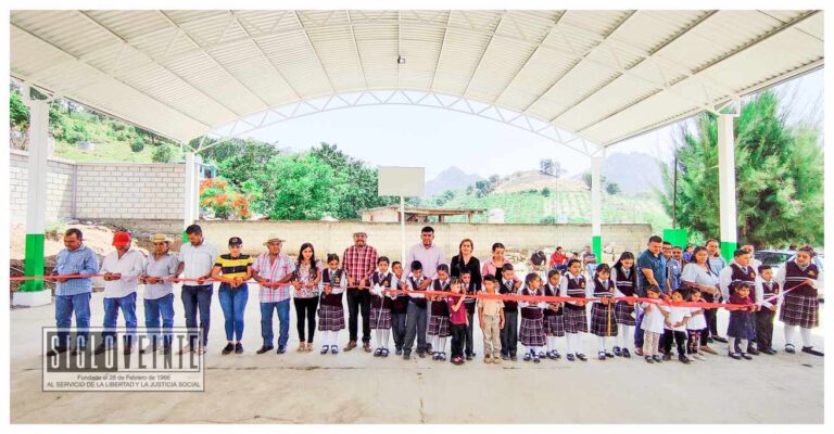 Alcalde de Juárez inaugura domo en la Escuela Primaria Mariano Matamoros de la comunidad de Zícata Chico