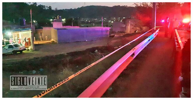Menor de 13 y adolescente de 18 años pierden la vida en un accidente de motocicleta en la carretera Tacámbaro-Paso de Morelos