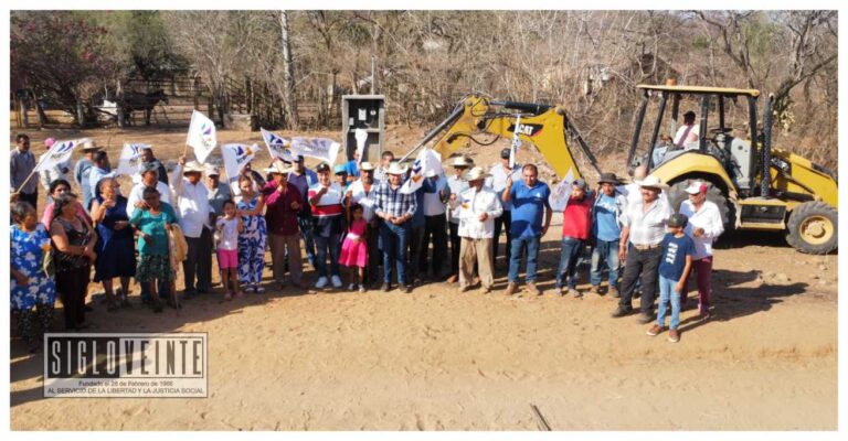 Varona Estrada da comienzo a la instalación de 30 tomas domiciliarias de agua potable para la totalidad de hogares en Sanchiqueo
