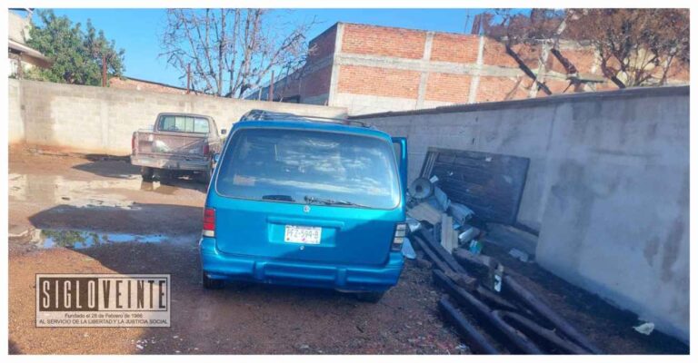 En Zitácuaro, mecánico es atropellado cuando una camioneta que reparaba le pasa por encima