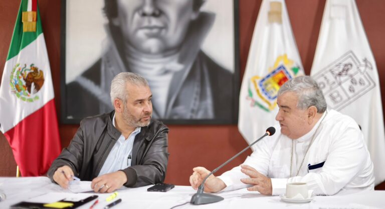 Bedolla, arzobispo y obispos establecen ruta por la paz y justicia en Michoacán