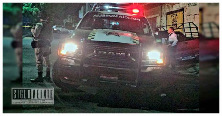 Ayer por la noche apuñalan a mujer en el Centro de Morelia, el agresor fue detenido por la policía