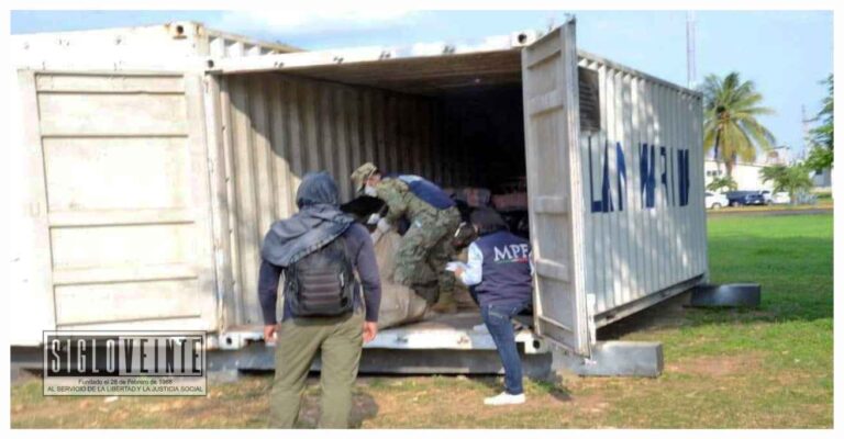 En el Puerto de Lázaro Cárdenas, la Marina encuentra cocaína camuflada como «Tortas de Palmiste»