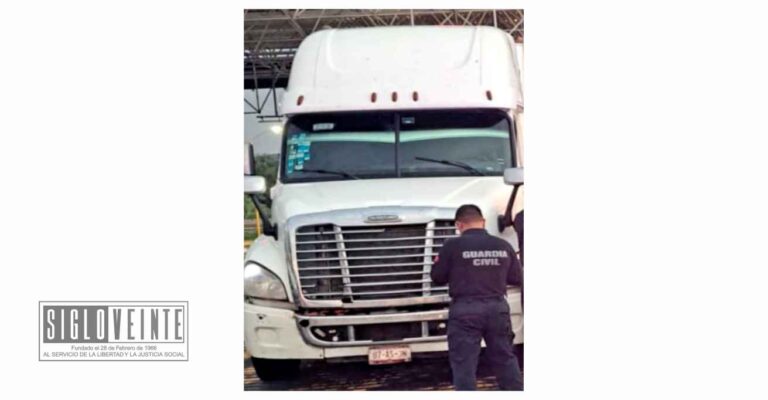 Luego de persecución, menor de edad fue detenido por la Guardia Civil conduciendo un tráiler en la carretera Zamora–La Piedad