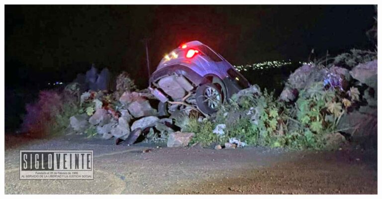 Accidente en carretera del municipio de Los Reyes, un motociclista pierde la vida al ser arrollado por camioneta