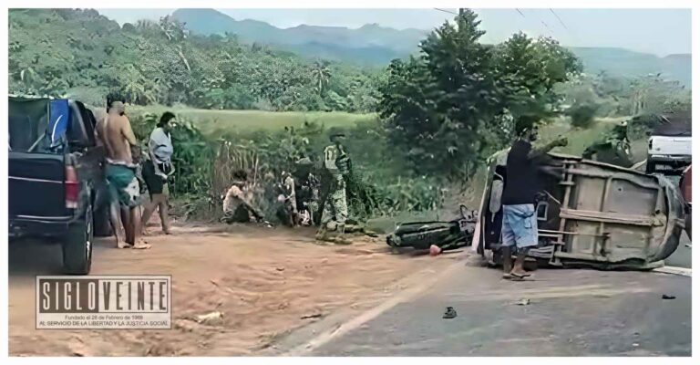 Choque de mototaxi deja cuatro personas lesionadas en Lázaro Cárdenas