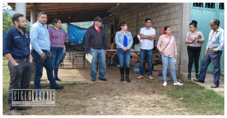 La SADER apoya a familias de Nocupétaro, Carácuaro, Huetamo y San Lucas para construir biodigestores