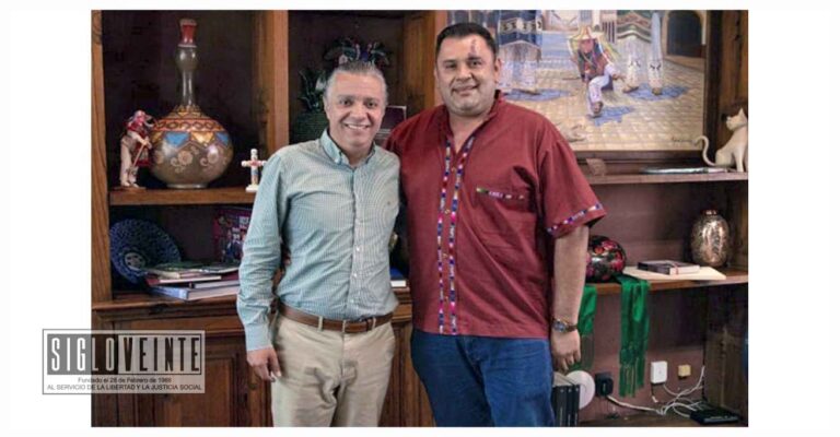 Productiva reunión entre el alcalde de Churumuco y el secretario de Finanzas del Estado en busca de recursos para desarrollo municipal
