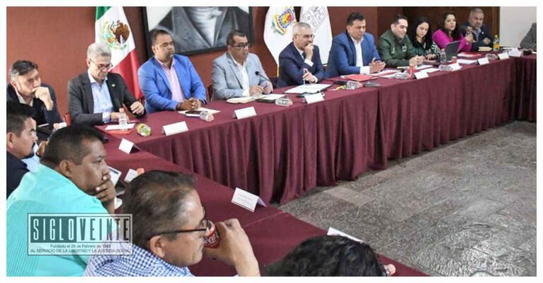 Se reúne Alfredo Ramírez Bedolla con alcaldes priístas, llama a la prudencia y responsabilidad presupuestal