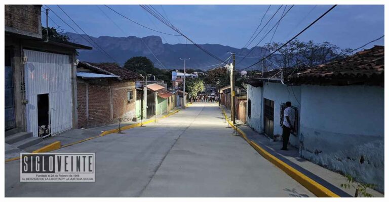 Importante mejora vial realiza el Ayuntamiento de Huetamo, al inaugurar la pavimentación de la calle Fray Bartolomé de las Casas