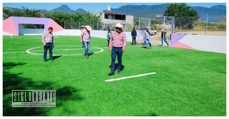 Inversión histórica en el deporte en el municipio de Juárez, señaló Cornelio Ríos al supervisar avances en la construcción de la cancha de futbol rápido en Cerro Colorado