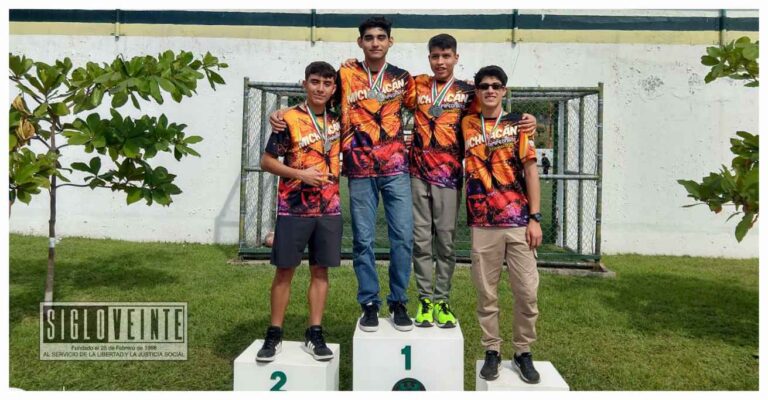 2 medallas de oro y una de bronce obtiene el huetamense Jesús Eduardo García Conejo en el Campeonato Regional de Natación de Colima