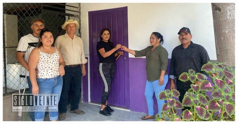 Entrega la presidenta municipal de Tiquicheo cuartos dormitorios a familias dos comunidades