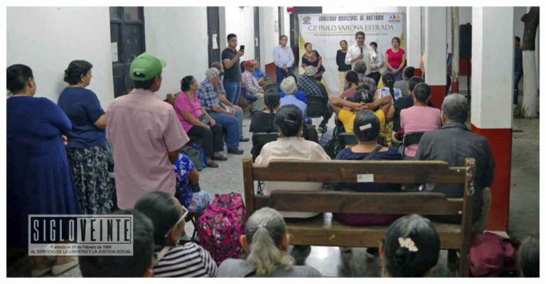 Grupo de 40 personas de Huetamo viajó a la Ciudad de México en busca de la Visa Americana para reencontrase con sus familiares