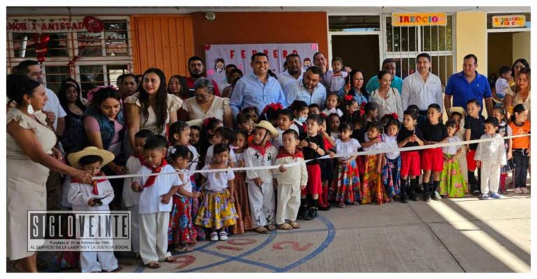Inauguran la rehabilitación del Jardín de Niños Julio Verne de Barrio Alto en Huetamo
