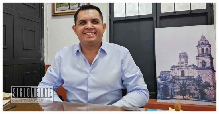 Ante la ausencia médica del alcalde de Huetamo, el Secretario del Ayuntamiento asume temporalmente el despacho de la presidencia municipal