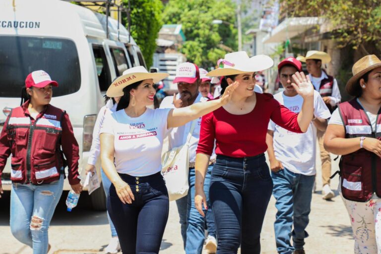 Anabet Franco Carrizales y Norma Angélica Yañez Sierra unen fuerzas para llevar un mensaje de transformación a Jungapeo