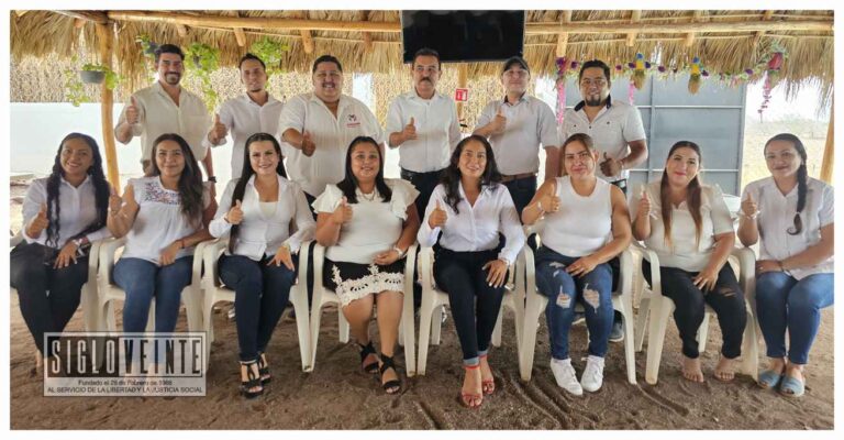 Cuitláhuac Santos, candidato del PRI a la alcaldía de Huetamo presenta a los miembros de su planilla